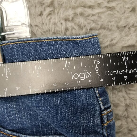 Levis Jeans Womens 16 Petite 512 Perfectly Slimming Bootcut Stretch Faded High - Picture 5 of 12